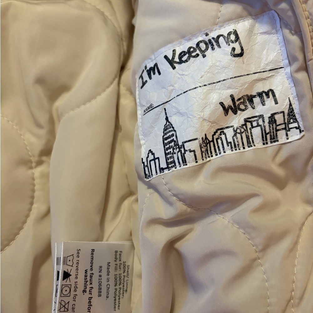 Appaman-KidsSnow Leopard Winter Cream Puffer Coat, Preloved Size 2T - Picture 6 of 7